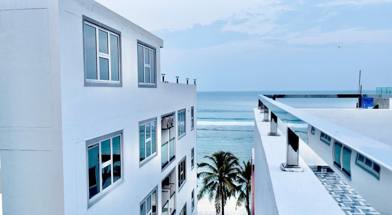 Marine Holiday Hotel Hulhumale Exterior photo